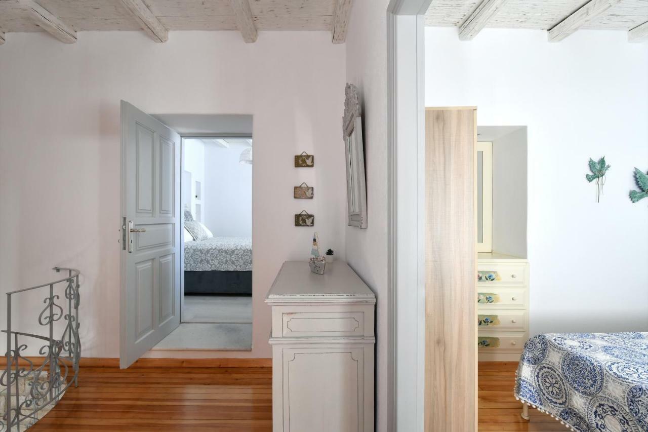 Porto De Calma Apartment Науса Екстериор снимка